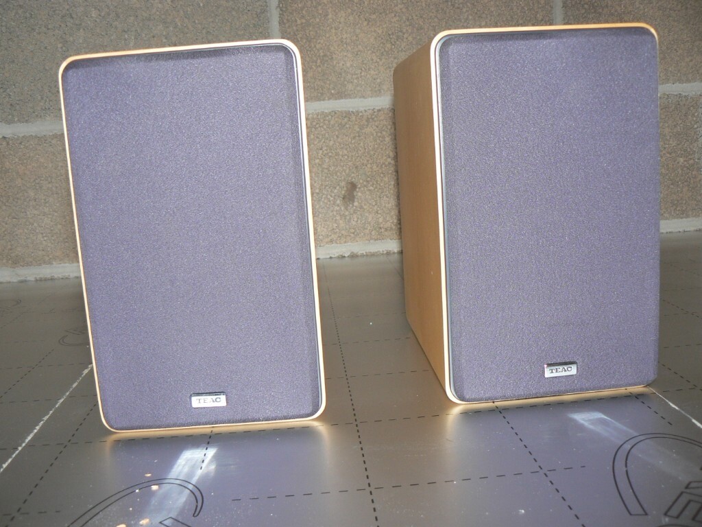 speakers for sale gumtree